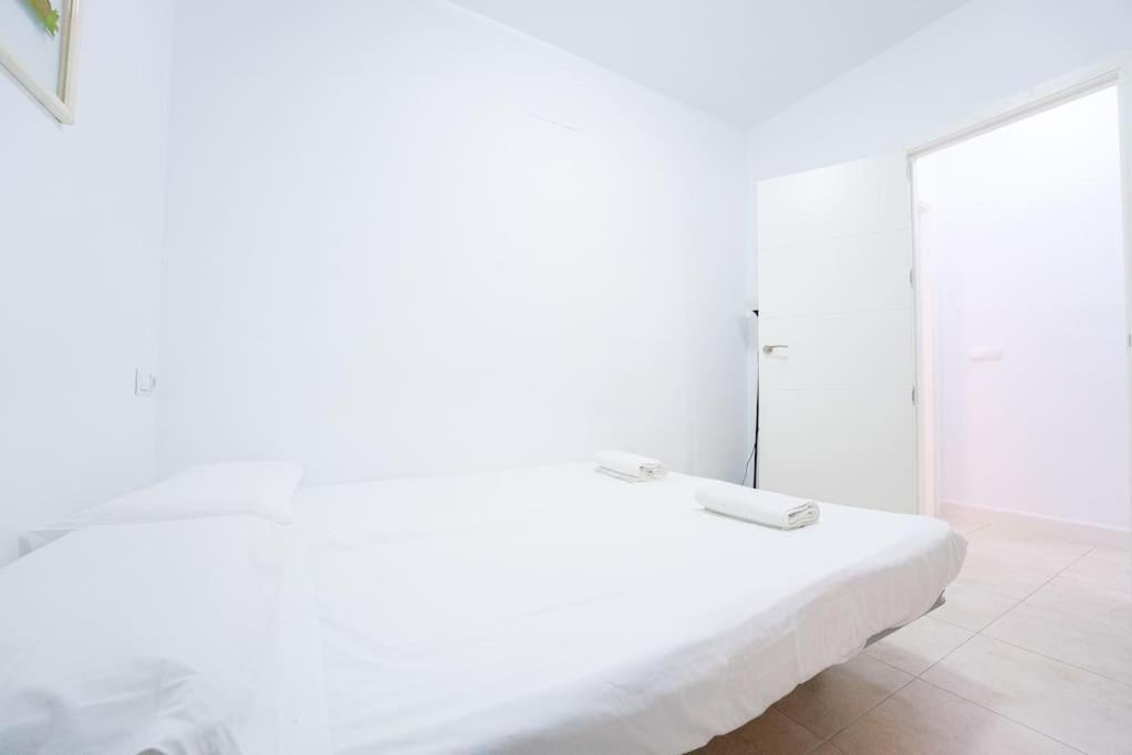 Canasteros Apartments ! Malaga Exterior photo